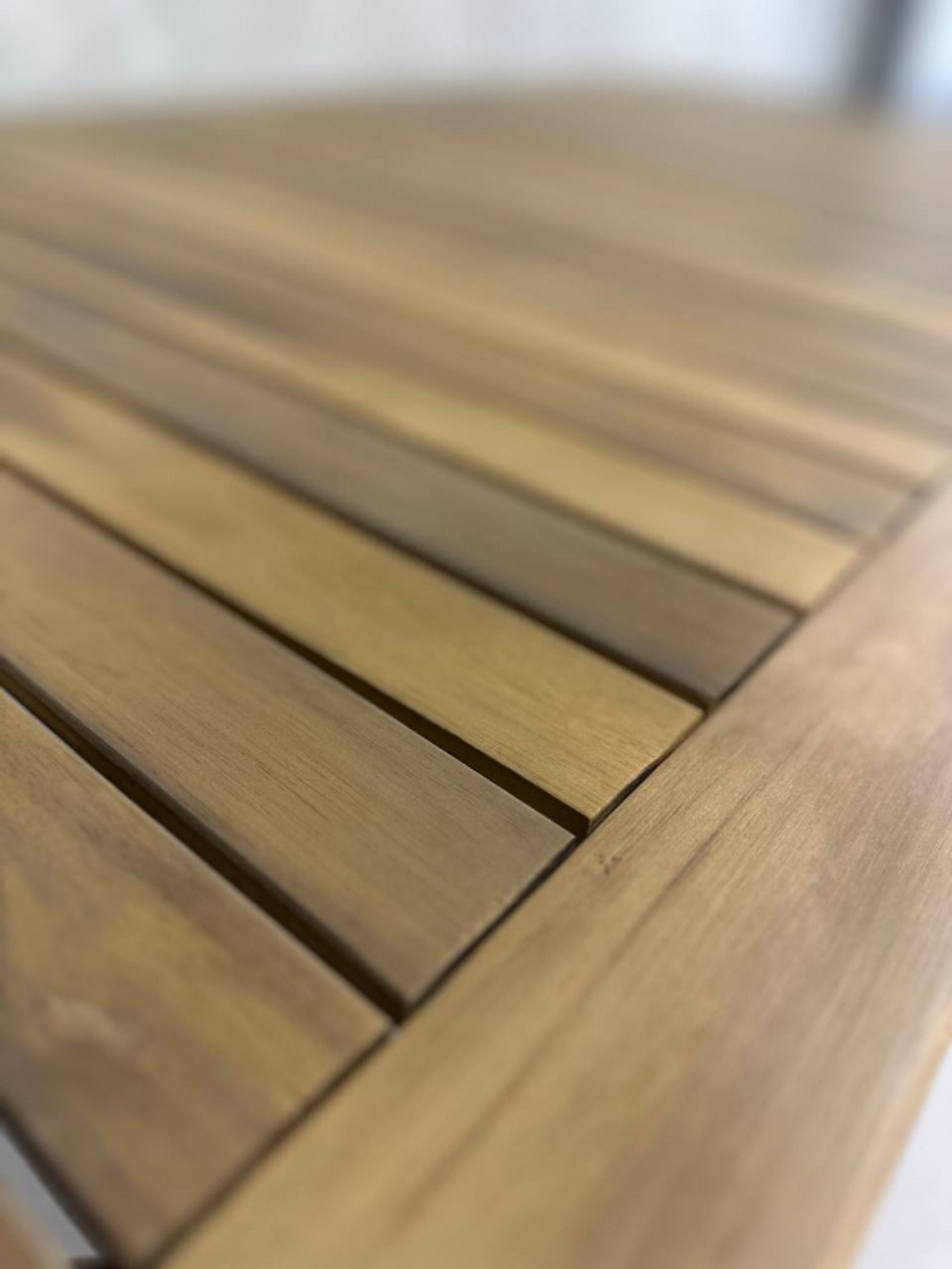 Стол деревянный обеденный Eloise