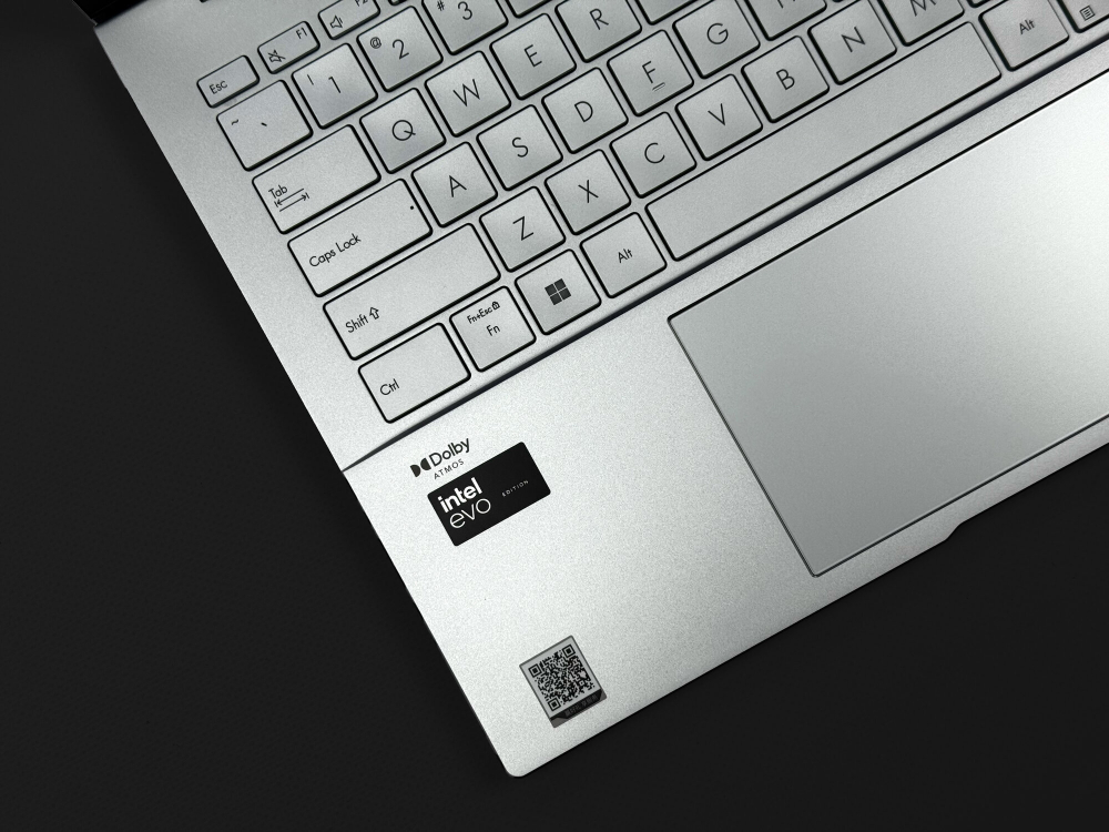 Новый ноутбук ASUS Zenbook UX3402MA155 Ultra 7 155H/32Gb/1Tb/2.8K/120Hz/OLED/Win11/Русско-Английская клавиатура