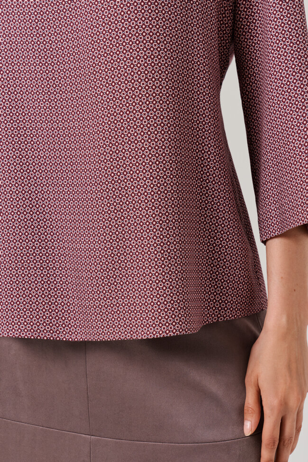 23179 Блузка женская (винный принт)