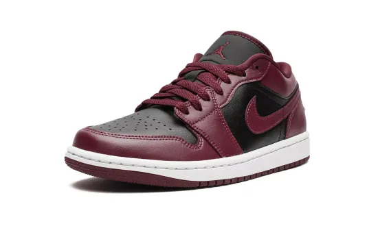 Кроссовки Nike Air Jordan 1 Low "Dark Beetroot"