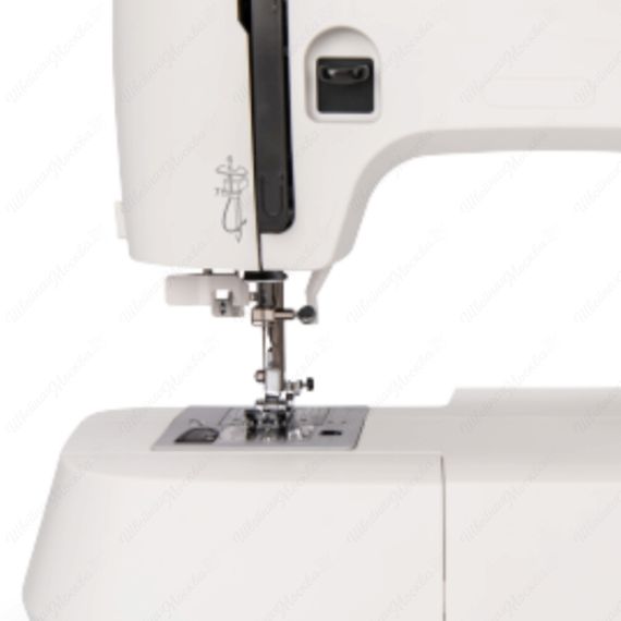Швейная машина Necchi Creator Series C35