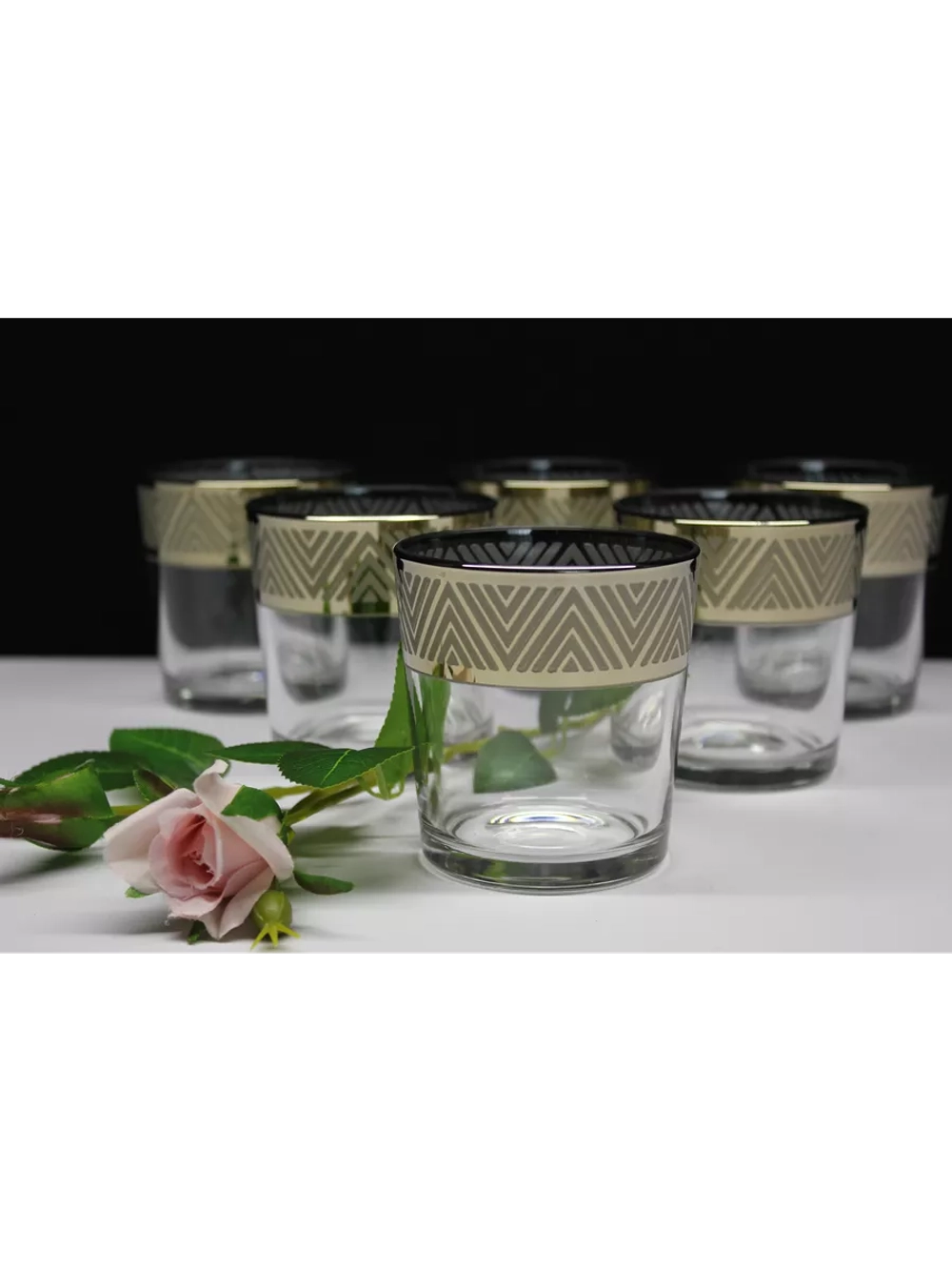 Стакан для напитков сока и воды