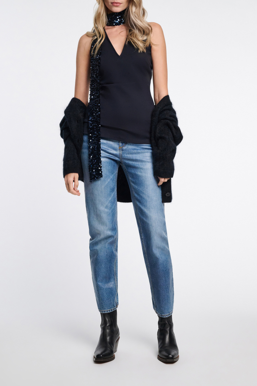 Блузка из вискозы