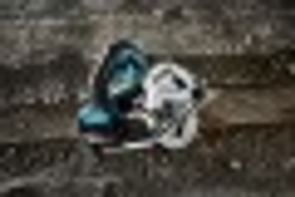 Пила циркулярная аккумуляторная MAKITA DHS 660 Z с бесщеточным двигателем без, АКБ и ЗУ DHS660Z