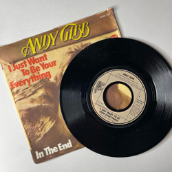 Винтажная виниловая пластинка 7 дюймов (маленькая пластинка) Andy Gibb, I Just Want To Be Your Everything / In The End (Germany 1977)