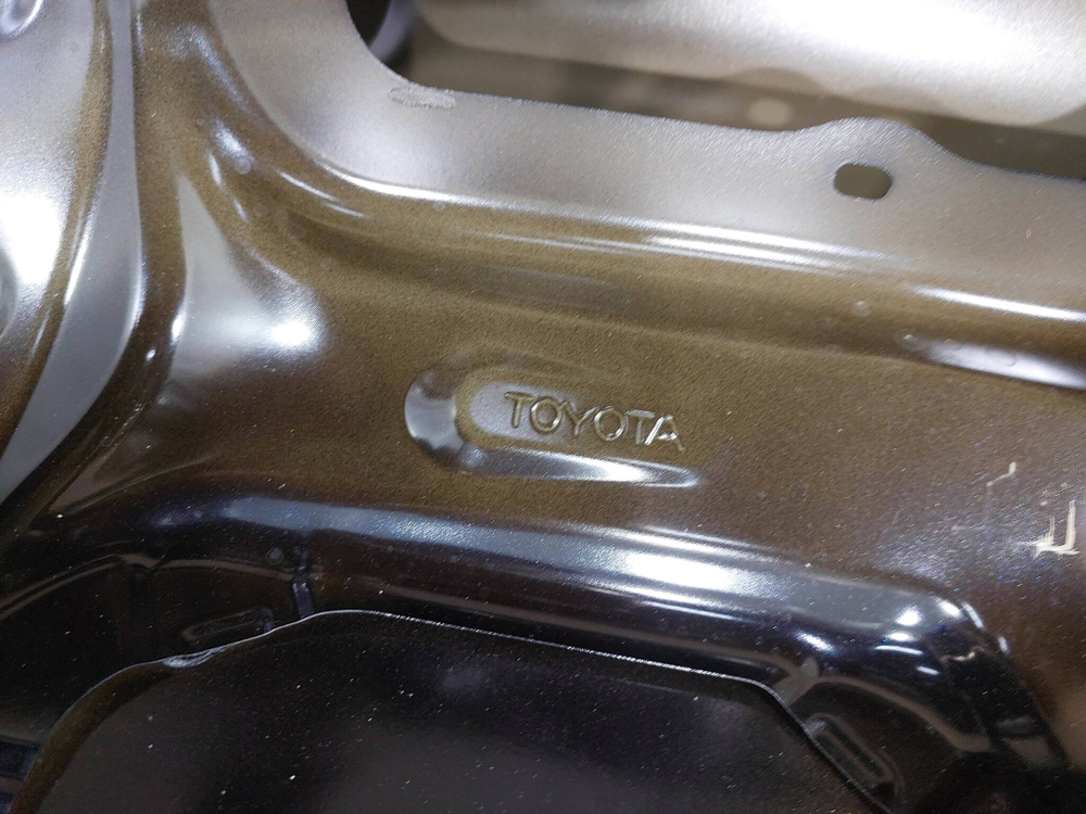 Крышка багажника Toyota Camry (XV70) 17-нв Б/У Оригинал 6440106F70