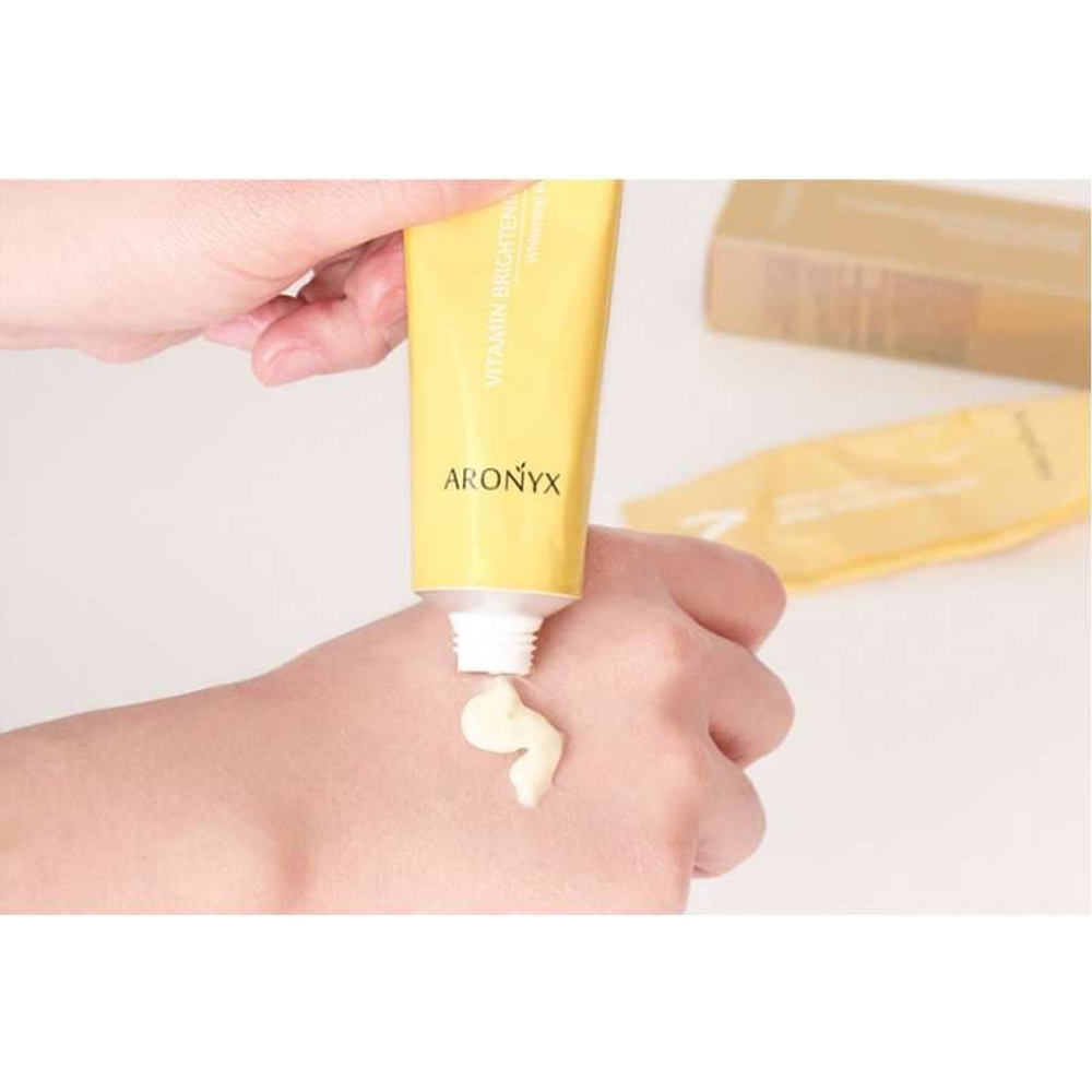 Medi Flower Aronyx Vitamin Brightening Cream тонизирующий витаминный крем с пептидами
