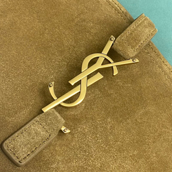 Saint Laurent Large Le 5 A 7 Supple 31 cm