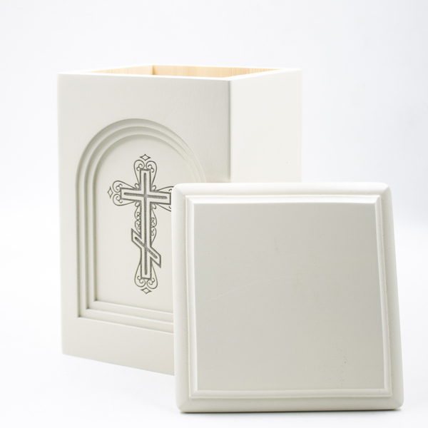 Урна для праха из березы «Арка» молочная с гравировкой Крест