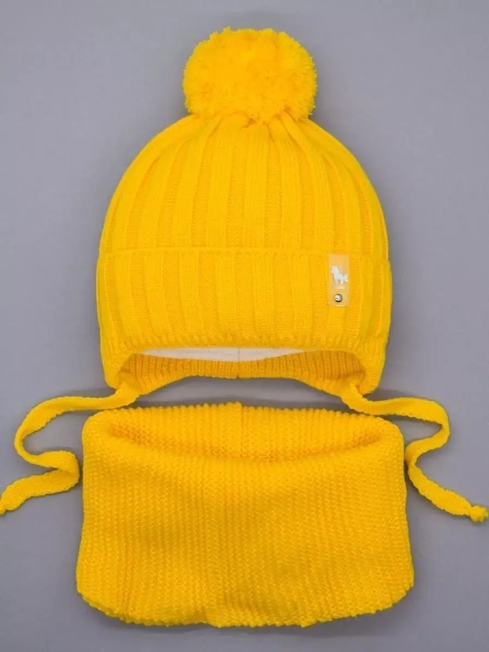 Шапка для девочек осенняя и снуд