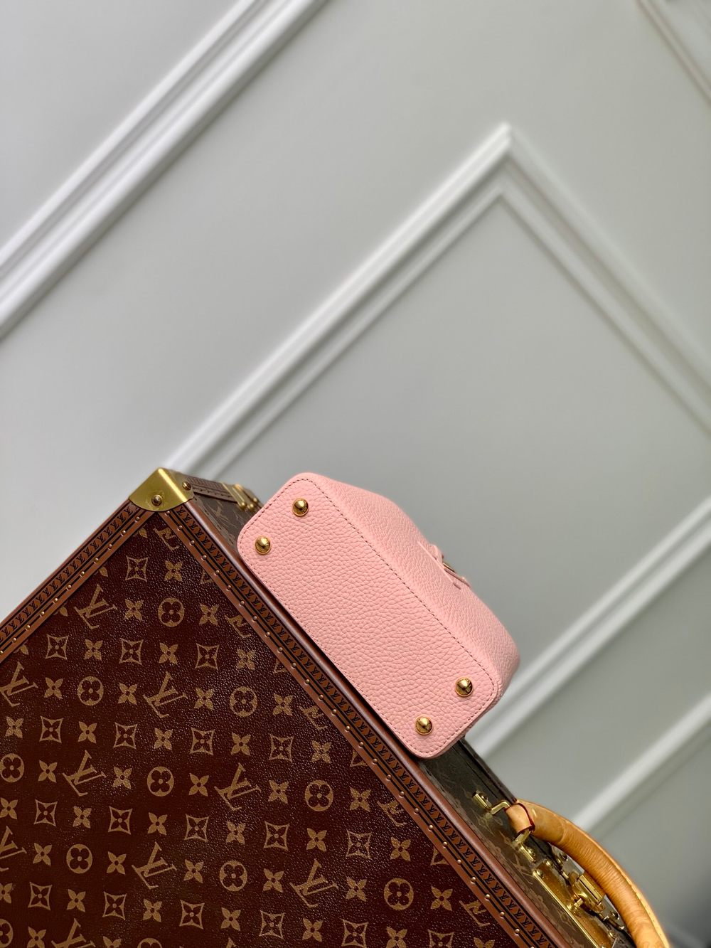 Louis Vuitton Capucines Mini