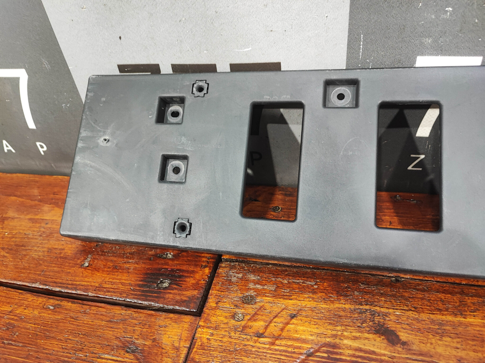 Площадка гос. номера Haval Jolion 21-нв Б/У Оригинал 2807100XST01A