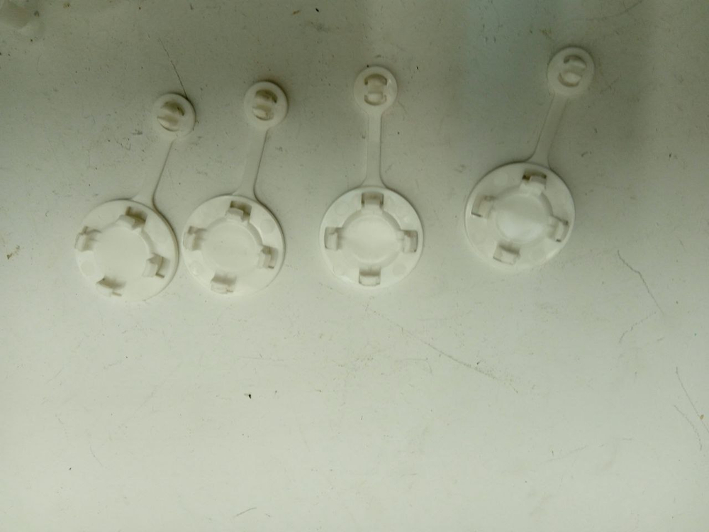 F2J3WS2W кт6 Пластиковый крепеж, защёлки и заглушки для стиральной машины LG б/у