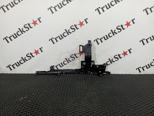 Кронштейн проводки 2021г.