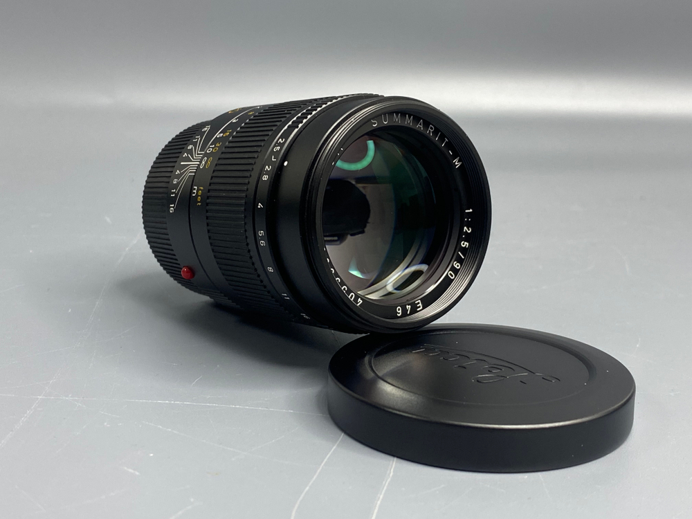 Leica Summarit-M 90mm 2.5 E46
