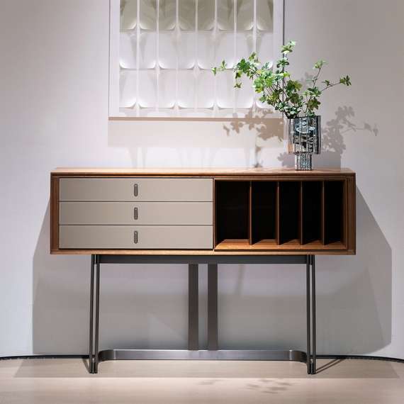 Комод на ножках 4544, 150х99 см