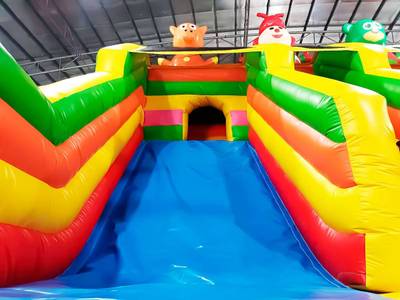 Коммерческий батут "Встреча друзей 2" 8*6*6 м