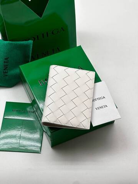 Обложка для паспорта Bottega Veneta