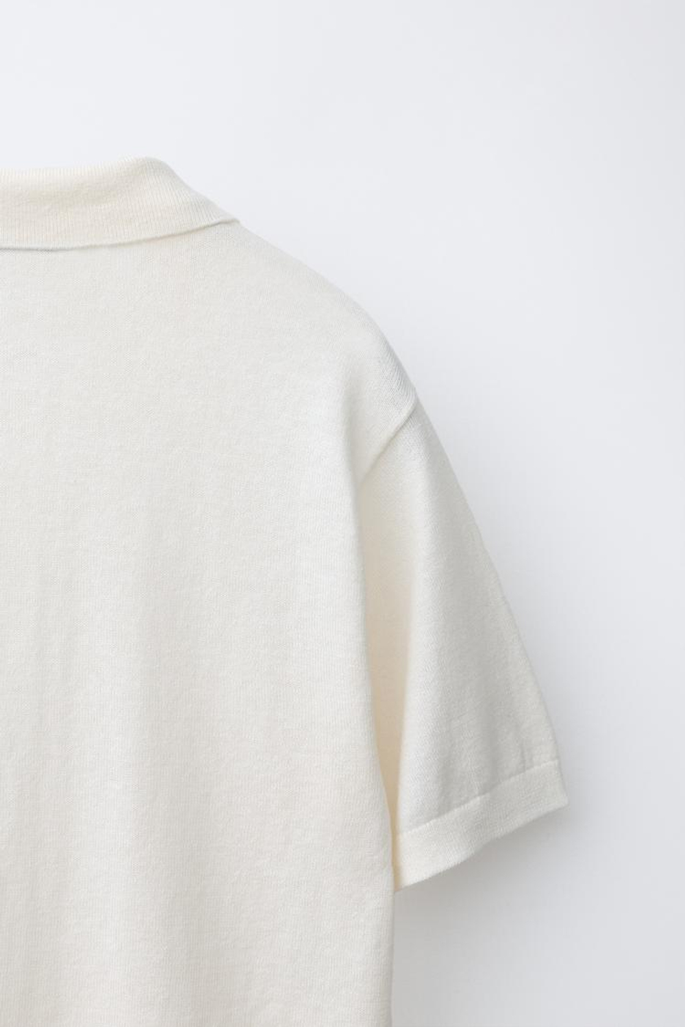 ZARA ПОЛО ИЗ ХЛОПКА И ЛЬНА В ПОЛОСКУ, ЭКРЮ