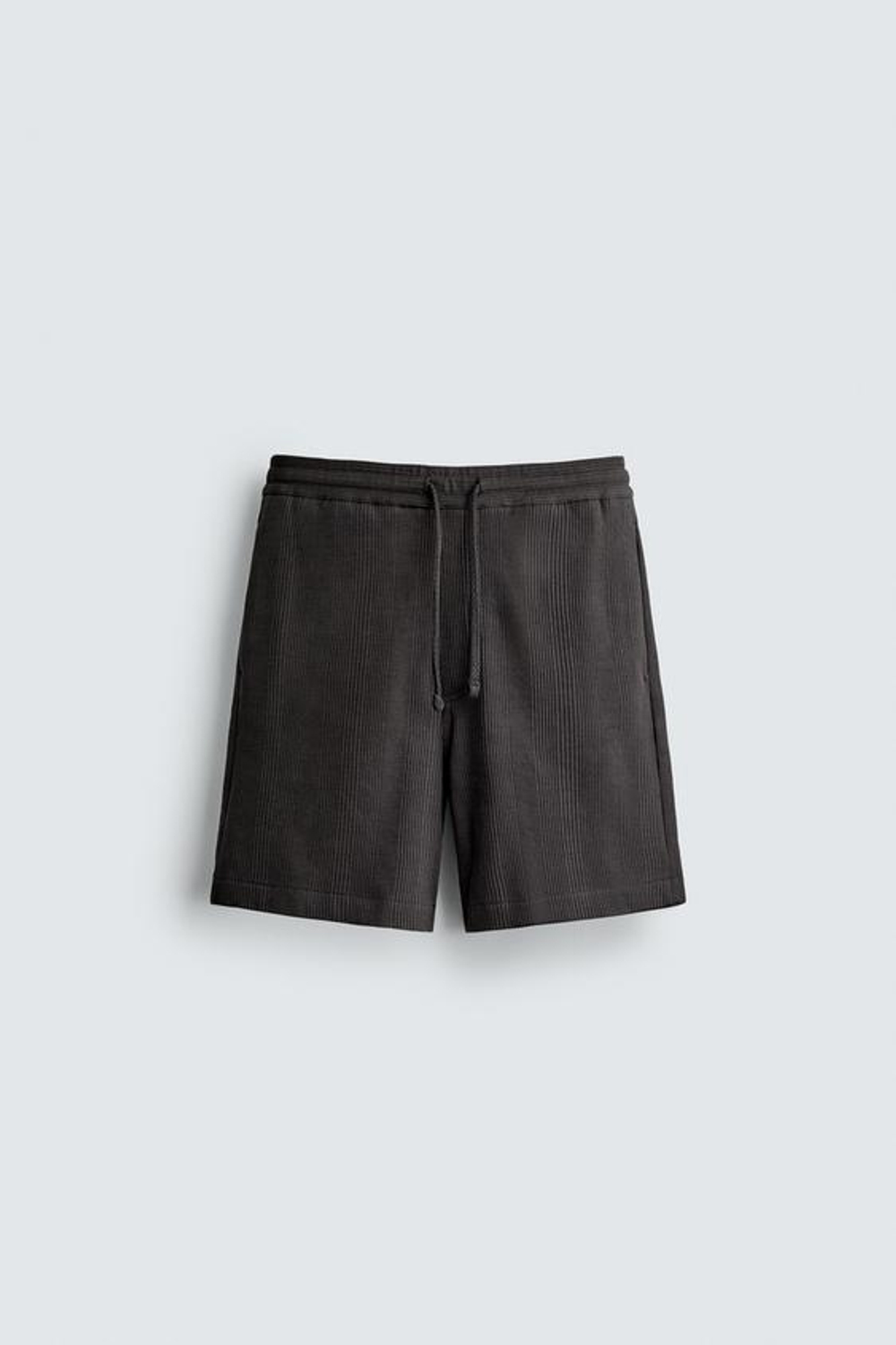 ZARA ШОРТЫ RELAXED FIT ИЗ РЕЛЬЕФНОЙ ТКАНИ, УГОЛЬНЫЙ