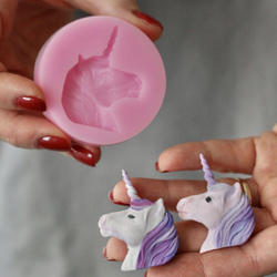 Молд силиконовый для творчества "Единорог" 6 см / Форма для шоколада, мастики, молд для лепки