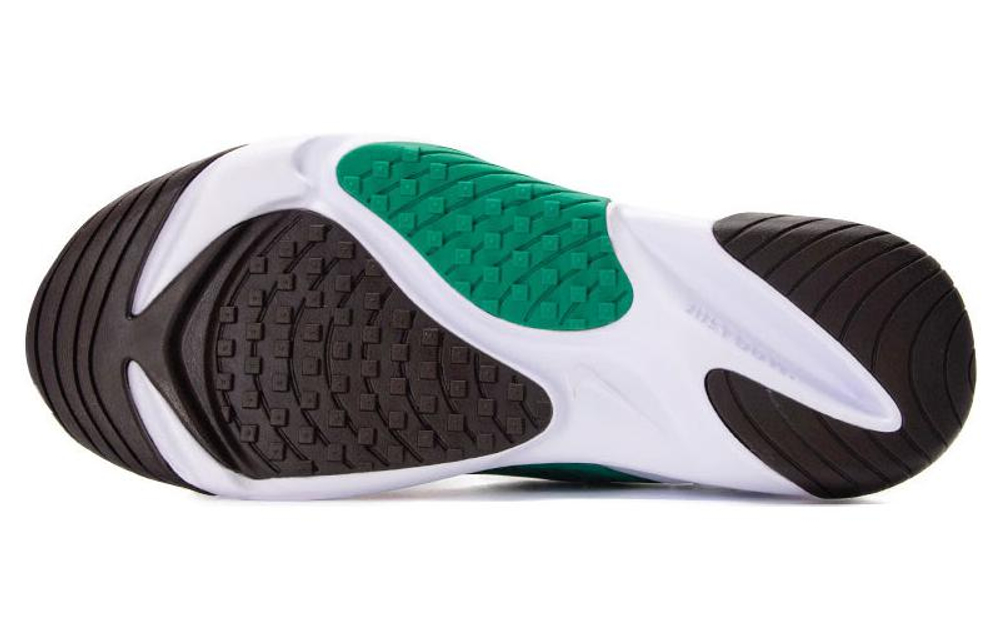 Nike Zoom 2k