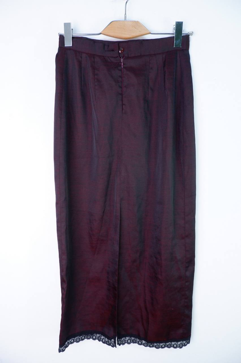 Юбка Daddley цвета бордо, визуально 44 размер