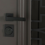 Стальная дверь "Поларис" с окном и лазерной резкой (терморазрыв 3к).