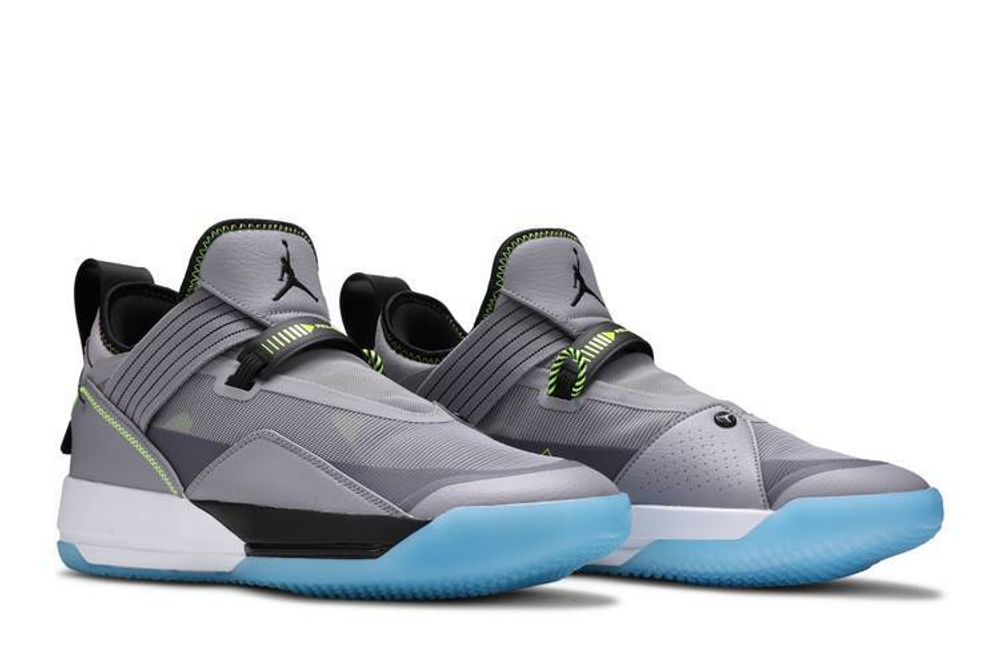 Кроссовки Air Jordan 33 Se Cement Grey