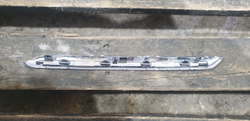 Молдинг решетки радиатора Mercedes E (W213) 16-20 Б/У Оригинал A2138880473