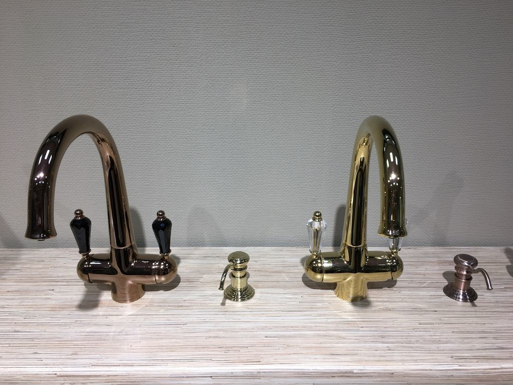 Смеситель для кухни Omoikiri Okinawa-G Золото Ручки  Swarovski