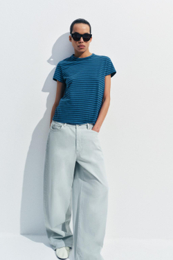 ZARA ФУТБОЛКА В ПОЛОСКУ ИЗ ХЛОПКА И ЛЬНА, СИНИЙ/ИНДИГО