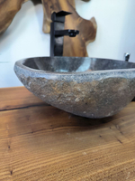 Раковина из речного камня RS-65788 39х33х14 из натурального камня