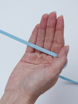 Резинка бретелечная цвет небесно-голубой глянцевая ширина 10 мм