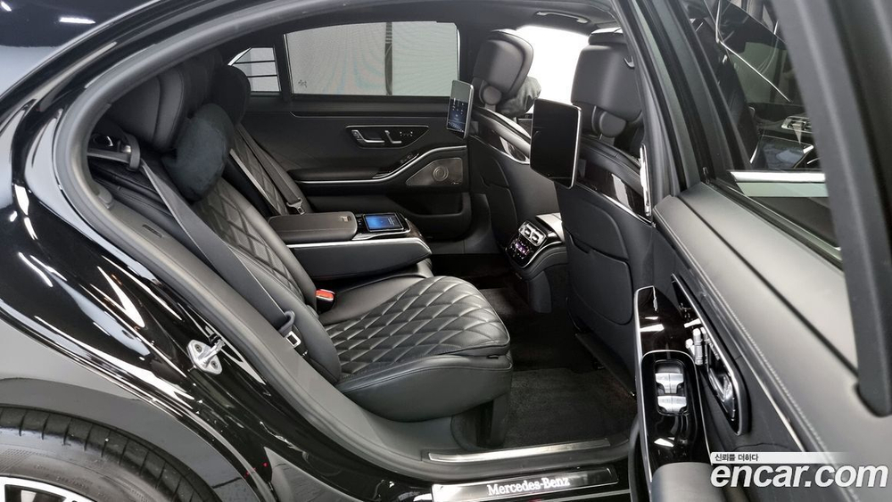 Mercedes-Benz S-Class W223 S580L 4MATIC (01.2022)