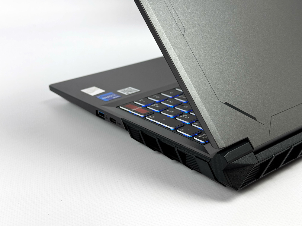 Игровой ноутбук Thunderobot i7-13650HX / RTX 4060 8GB / 16GB / 512GB / 2.5K / 165Hz / Win11 / Русско-Английская клавиатура