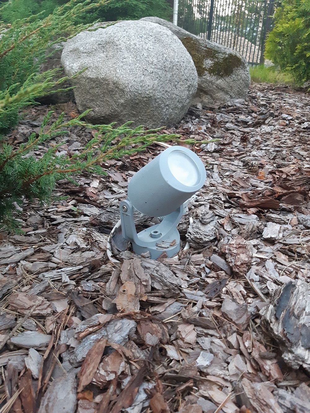 Ландшафтный светильник FUMAGALLI MINITOMMY SPIKE 1M1.001.000.LXU1L