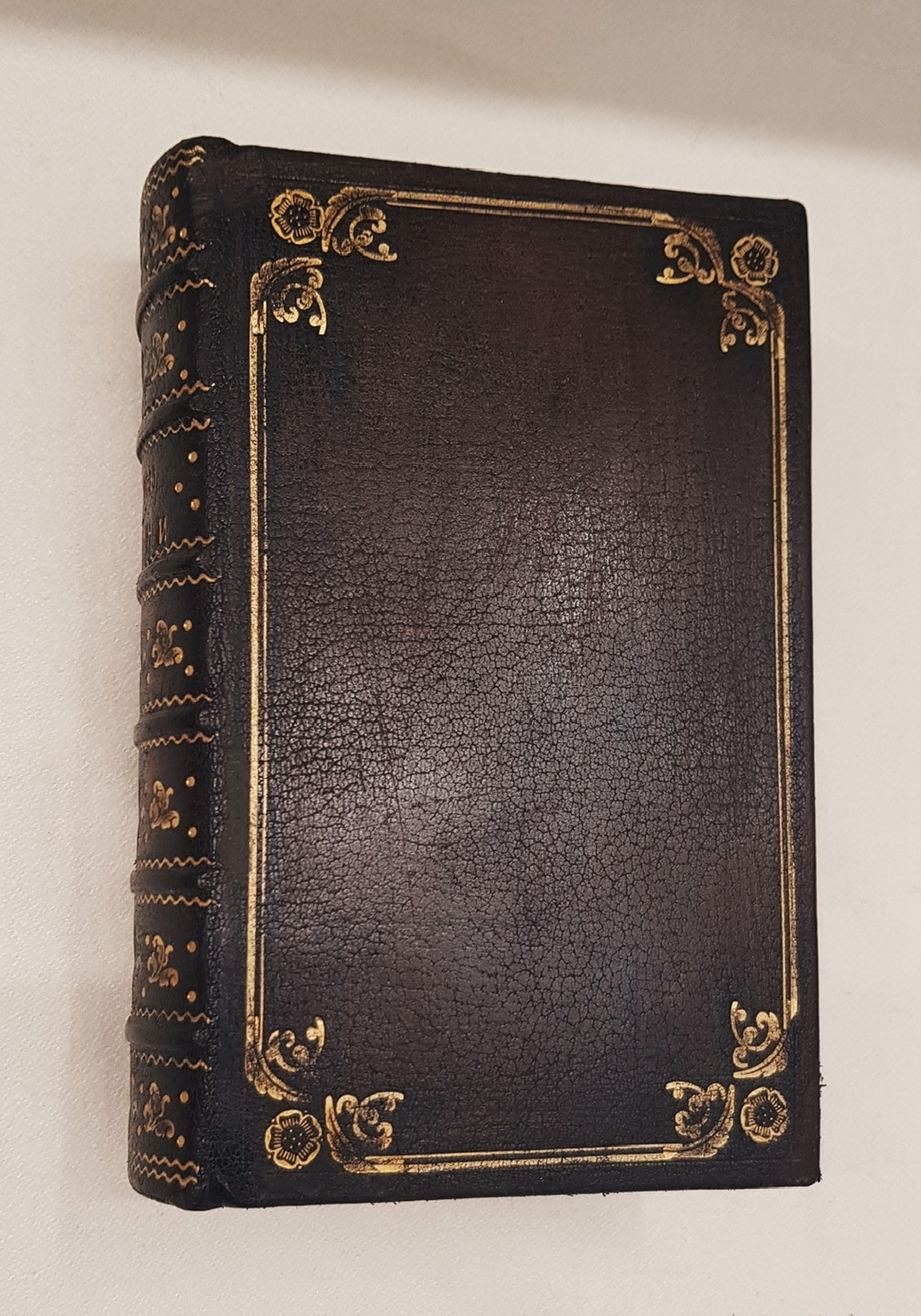 "Езоповы басни с нравоучением и примечаниями Рожера Летранжа". Эзоп. 1760 г.