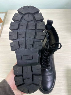 Ботинки женские(мех) 40р уценка_1337