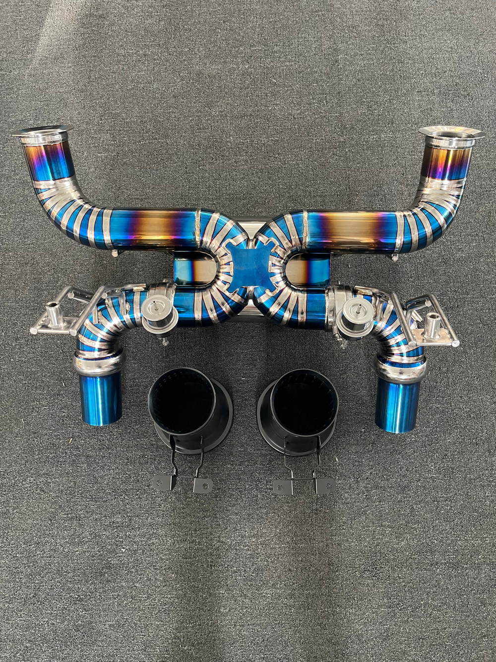 Карбоновый обвес переделка в LP780-4 Ultimae РЕСТАЙЛИНГ для LAMBORGHINI AVENTADOR Ламборгини