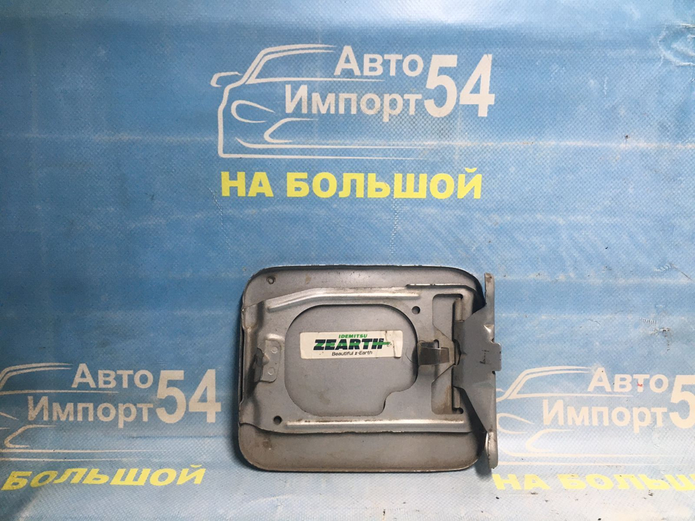 Лючок бензобака NISSAN SUNNY 1998