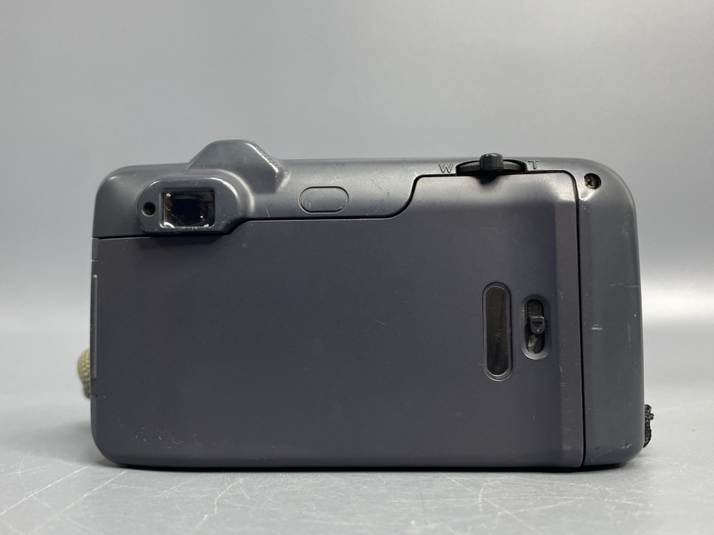 Kyocera Yashica Zoomate 140
