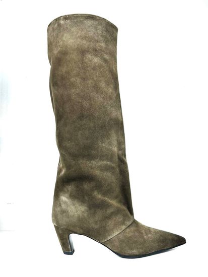 Сапоги женские