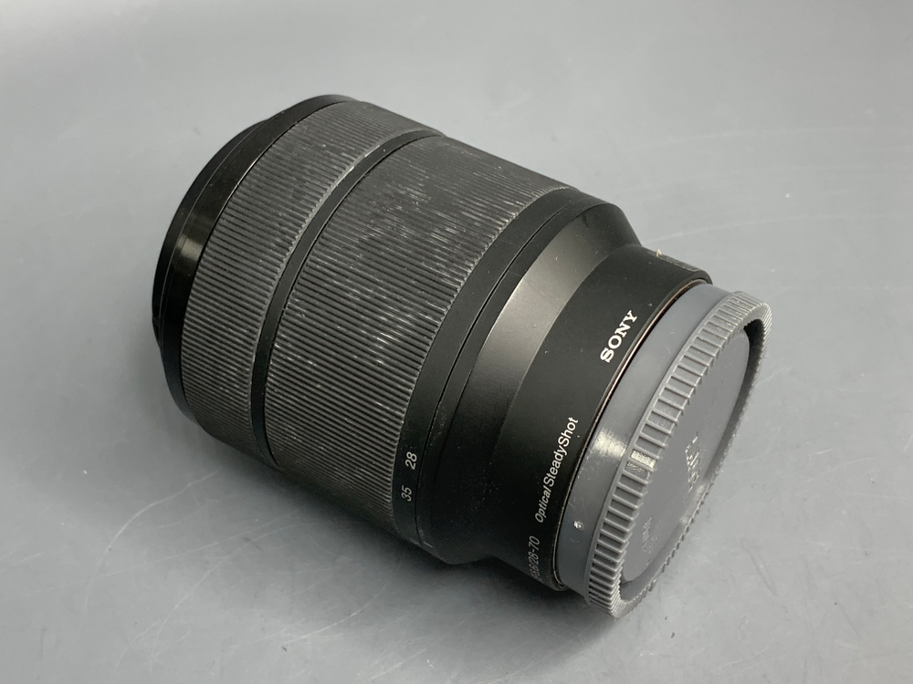 Sony FE 28-70mm 3.5-5.6 OSS