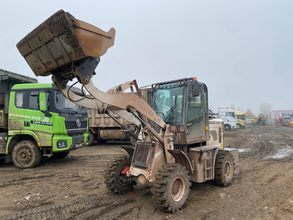 GOODWORK LX* Фронтальный погрузчик LX180F (Дизельный, 2,8 л, 45 л.с., АТ)