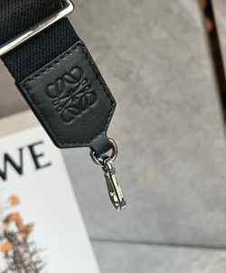 Loewe Strap (4 colors)