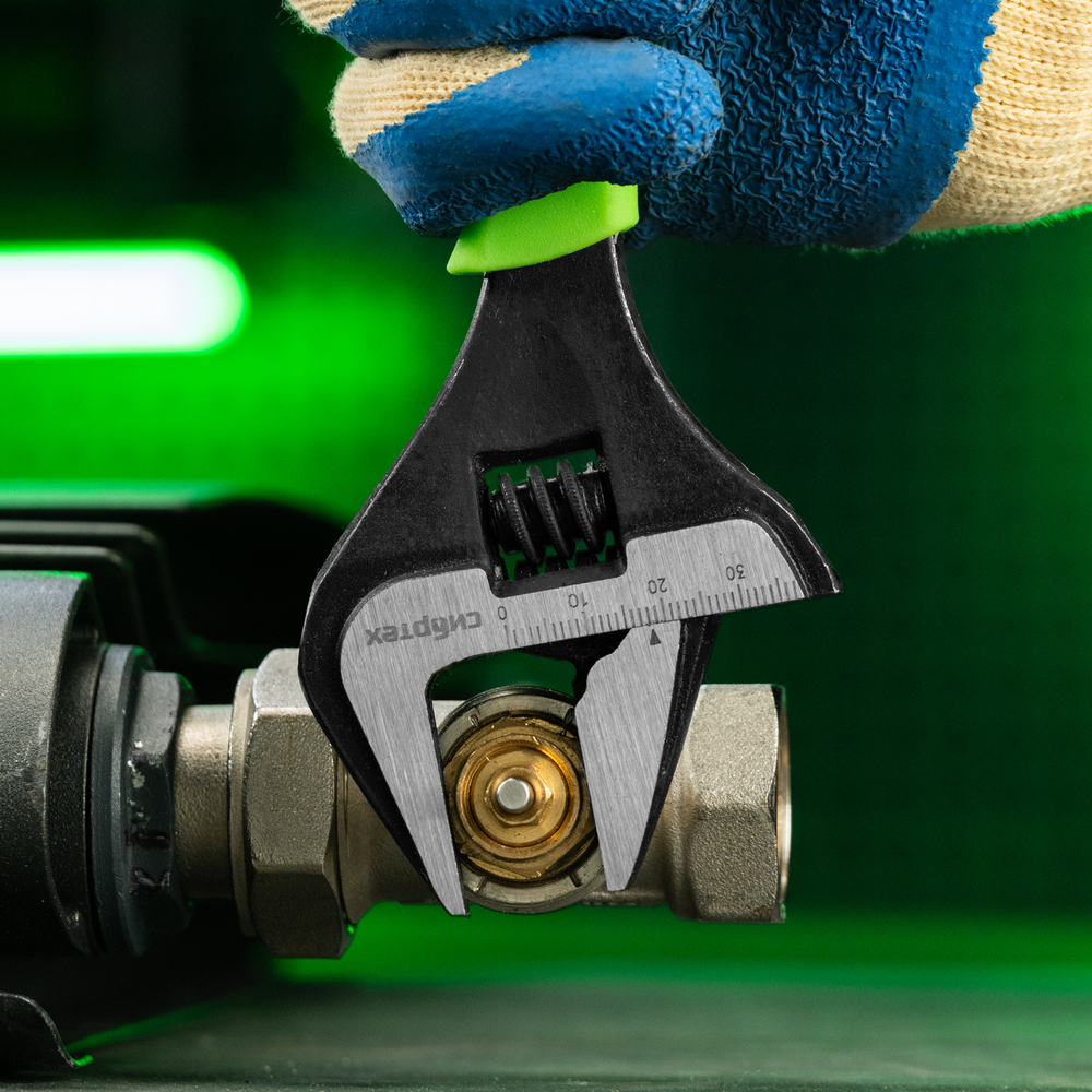 Ключ разводной, 200 мм, тонкие губки, фосфатированый Сибртех 15534