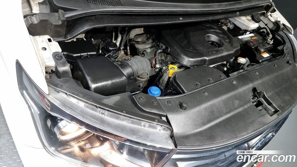Hyundai The New Grand Starex Urban 9-и местный (01.2020)