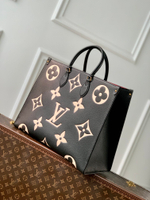 Louis Vuitton OnTheGo GM