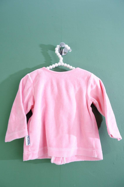 Кофта для маленькой принцессы полностью на кнопочках, чтобы было удобно, на 0-2 месяца